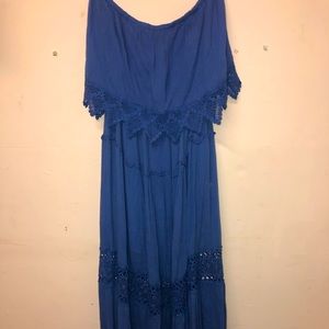 Sleeveless maxi dress